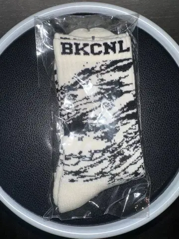 Back Channel 삭스