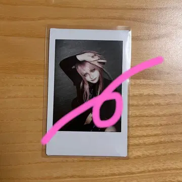 JILUKA Sena 과거 폴라로이드 4/25