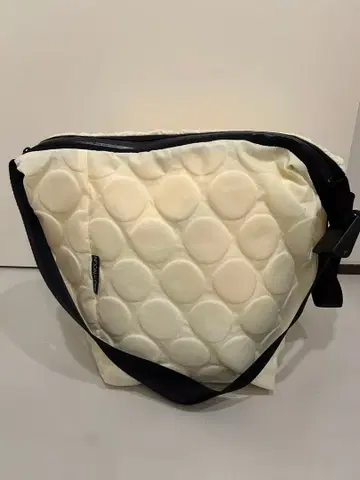[ 새상품급 ] BAGnNOUN 백앤나운 DOTS SHOULDER M