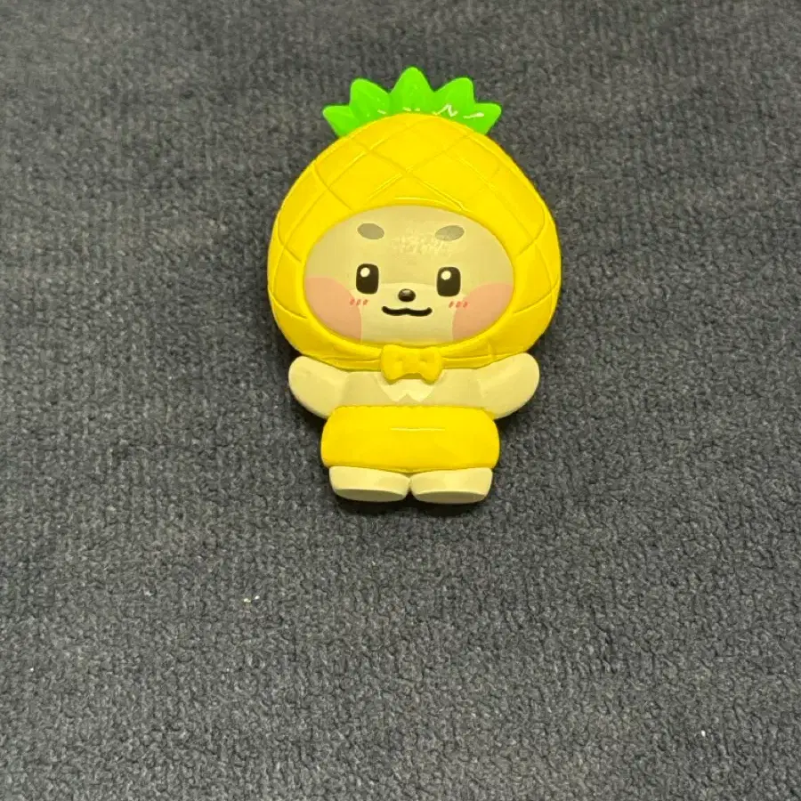 제로베이스원 박건욱 파인애플 거니니 피규어 양도
