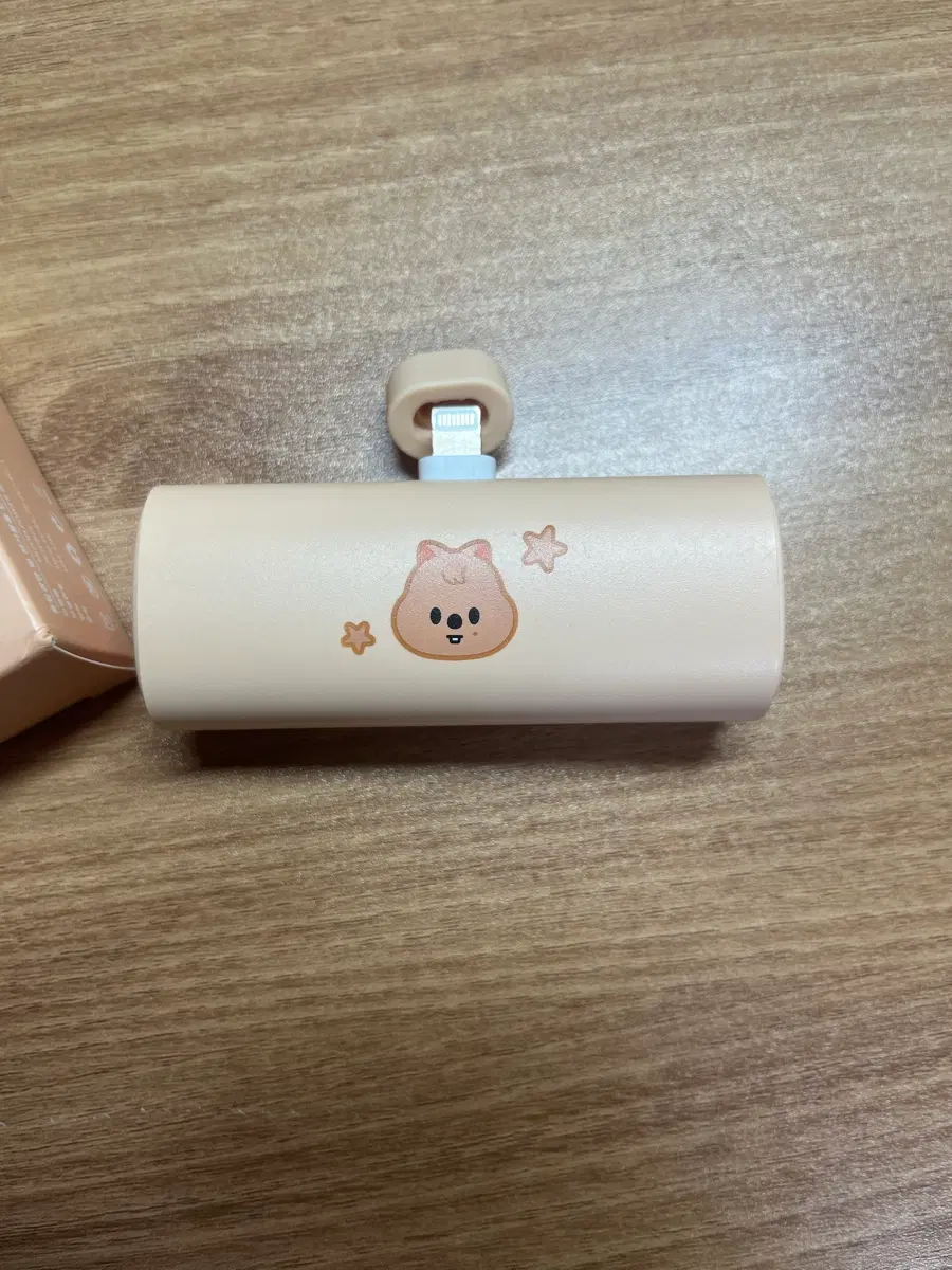 한쿼카 8핀 보조배터리 5000mAh