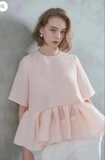 리텐 liten Peplum BL 수플레 페플럼 블라우스 핑크