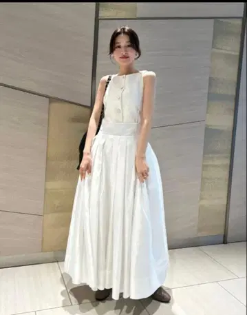 Bibiy. ASHLEY SUSPENDER SKIRT