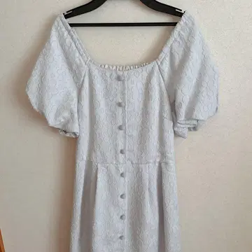 로디스포토 플라워 자카드 원피스