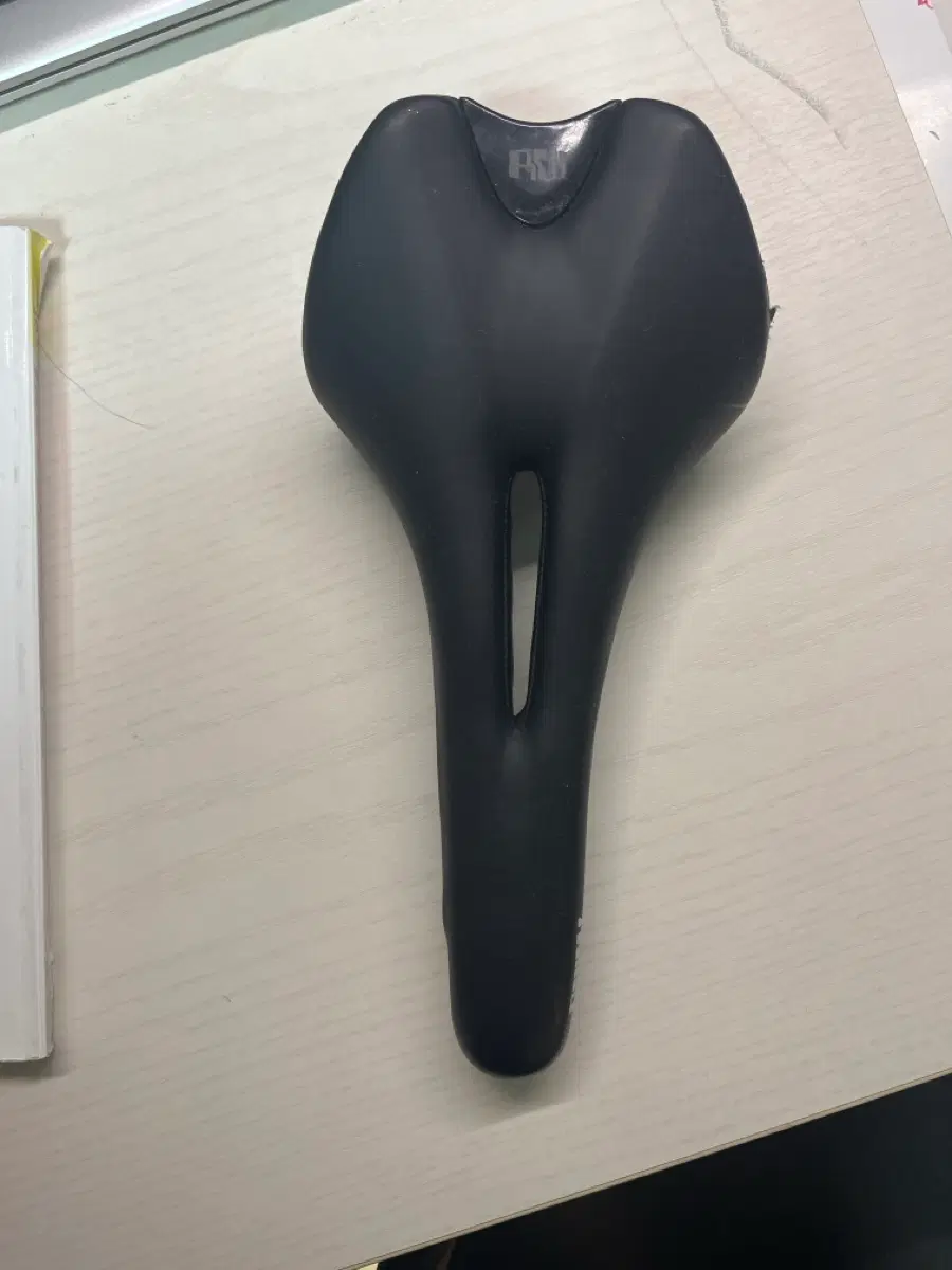 라이더스웨이 안장