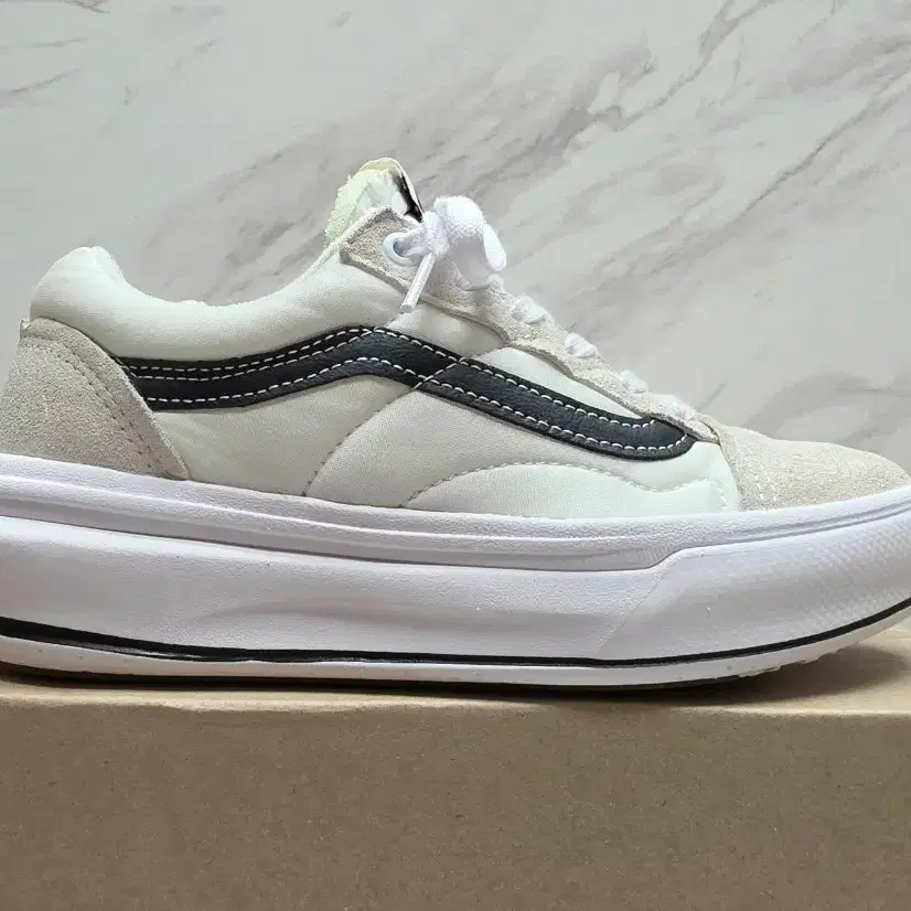 Vans 반스 컴피쿠시 올드스쿨 240