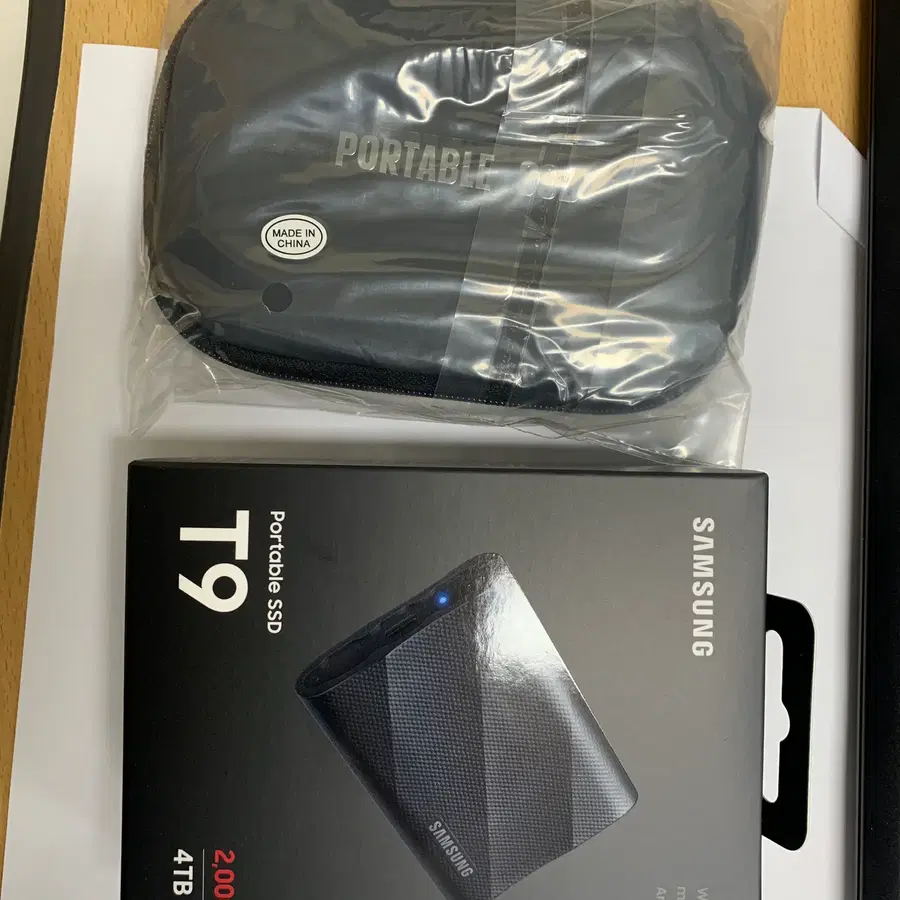 삼성 포터블 SSD T9 4TB