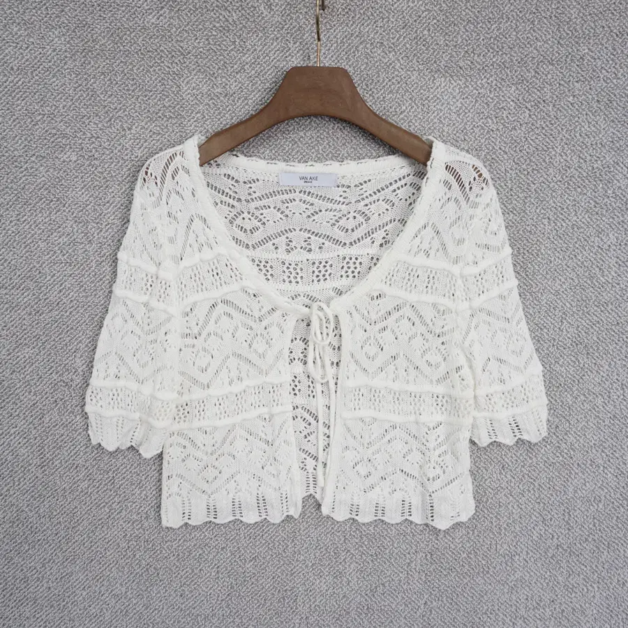 반에이크 24SS 여성 펀칭 크롭 볼레로 가디건 44-55size