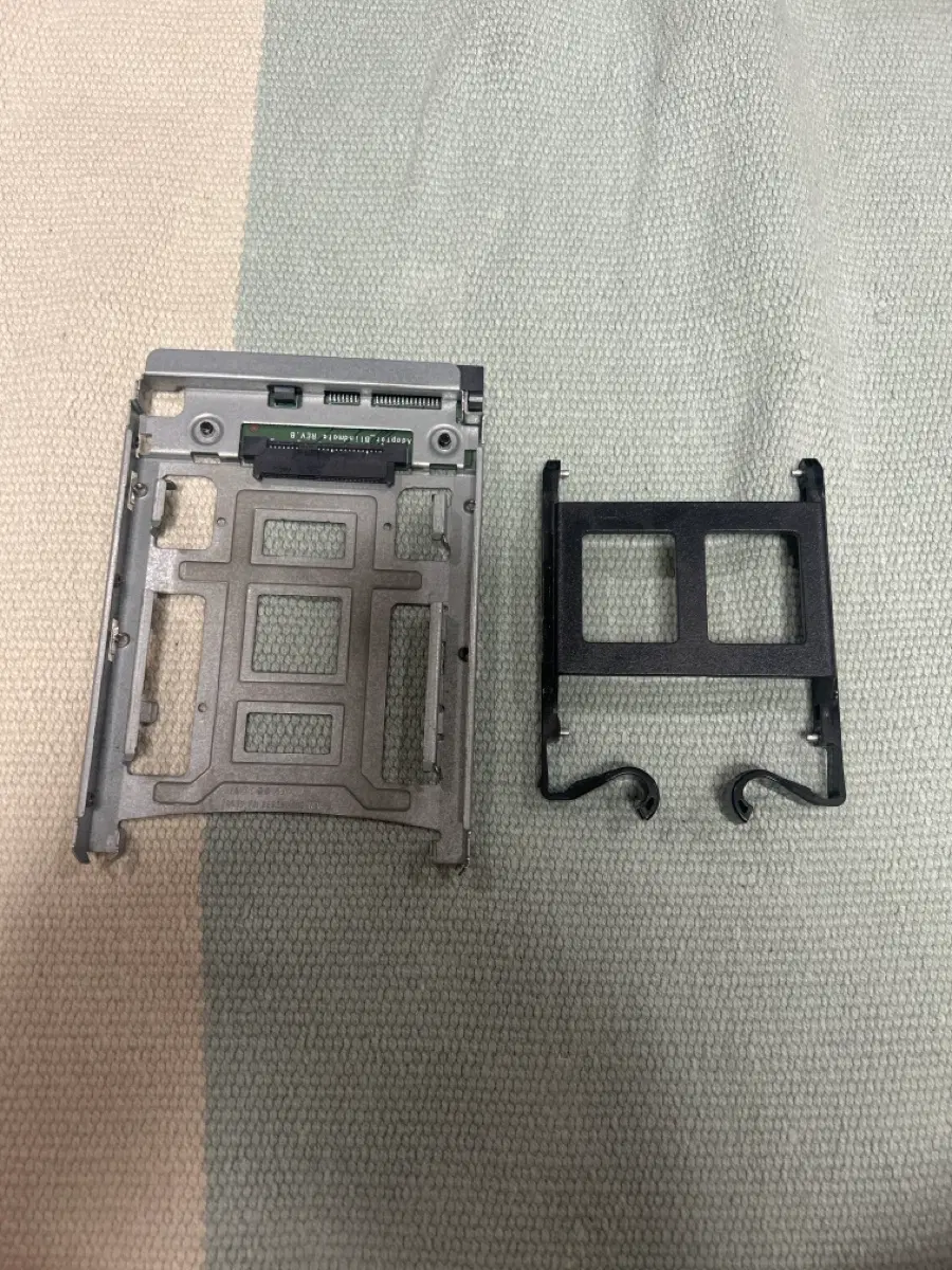 Hp 2.5 to 3.5인치 변환 어댑터(중고) 가이드