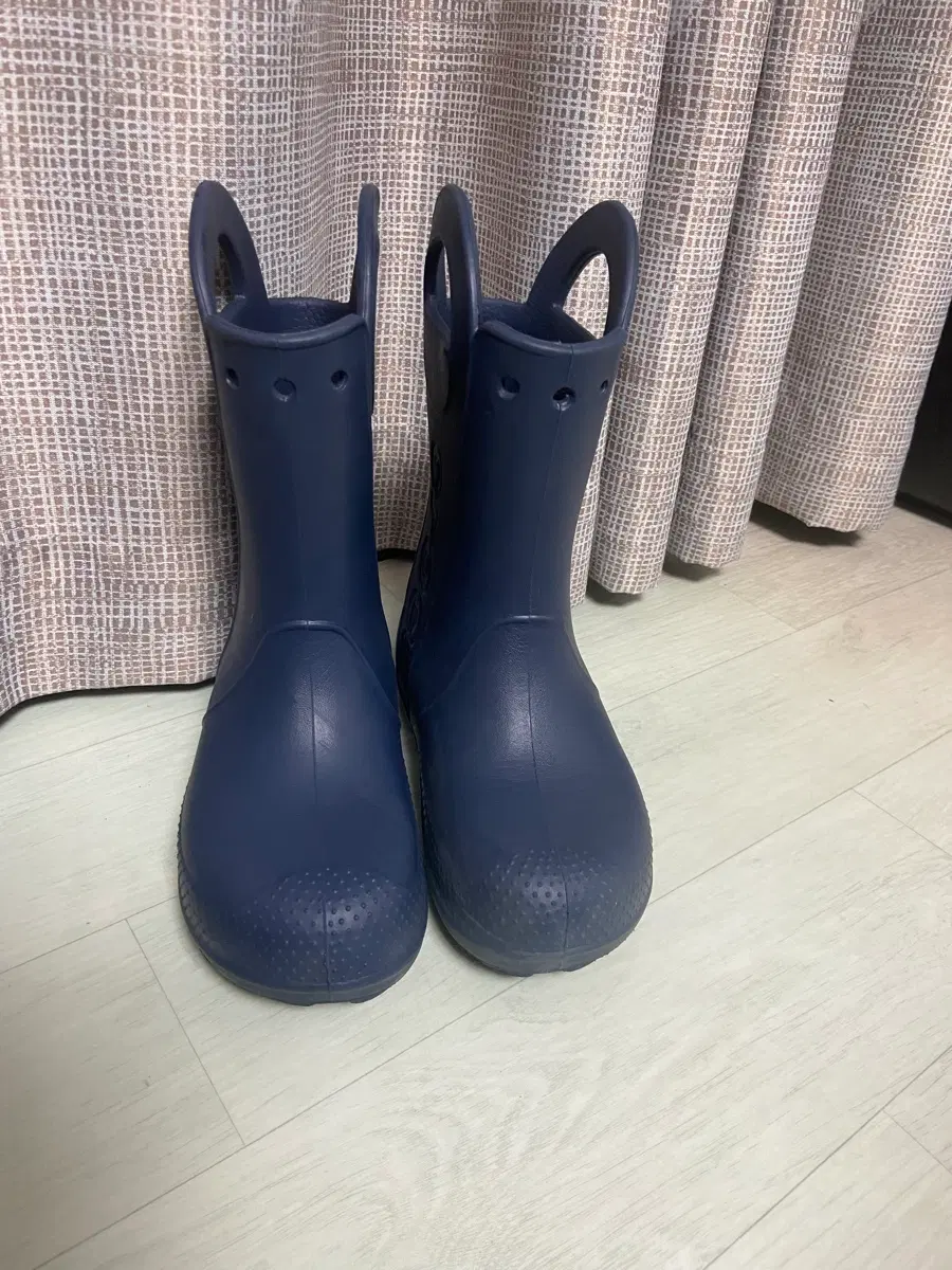 크록스 키즈 핸들잇 레인부츠 네이비 J3