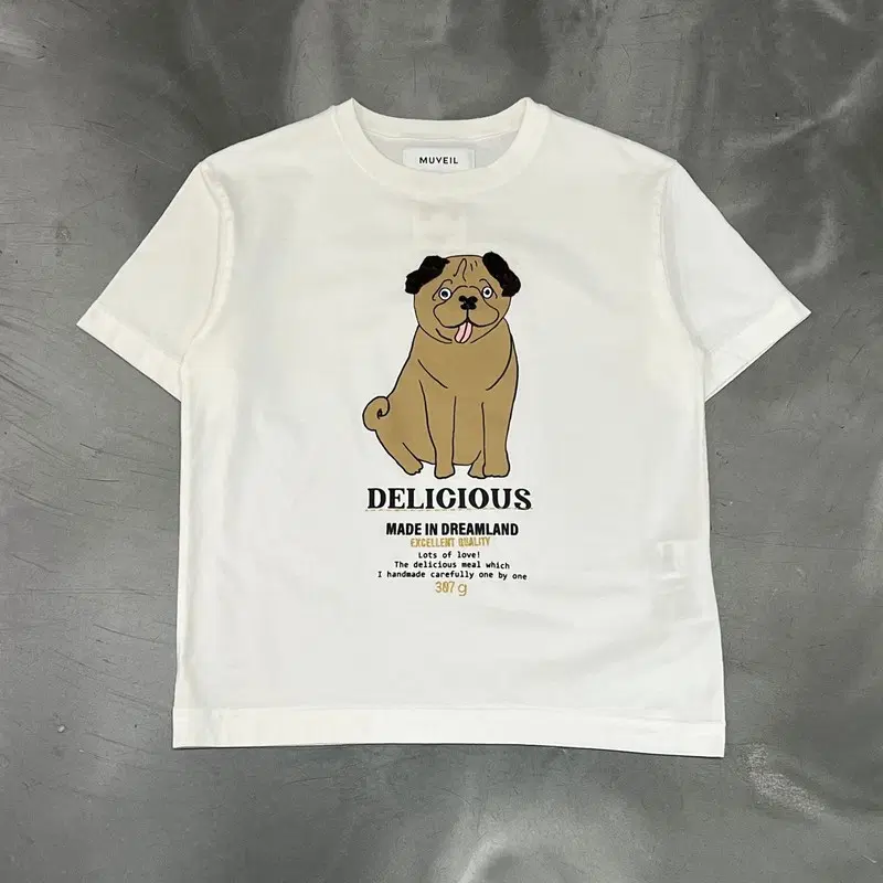 뮤베일 dog 프린팅 반팔티 y18557