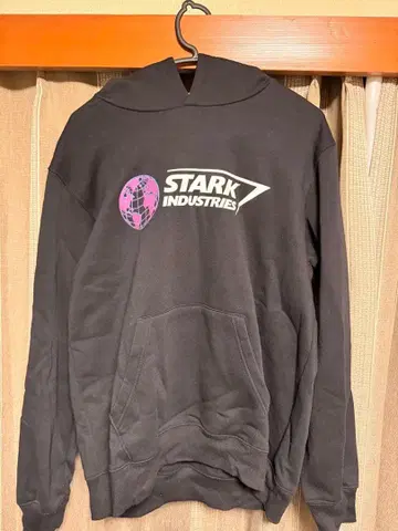 Stark Industries 후드티 블랙 XL GU