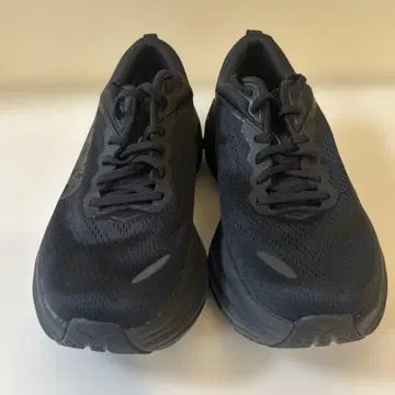 새상품급 호카 본다이 8 26.5cm