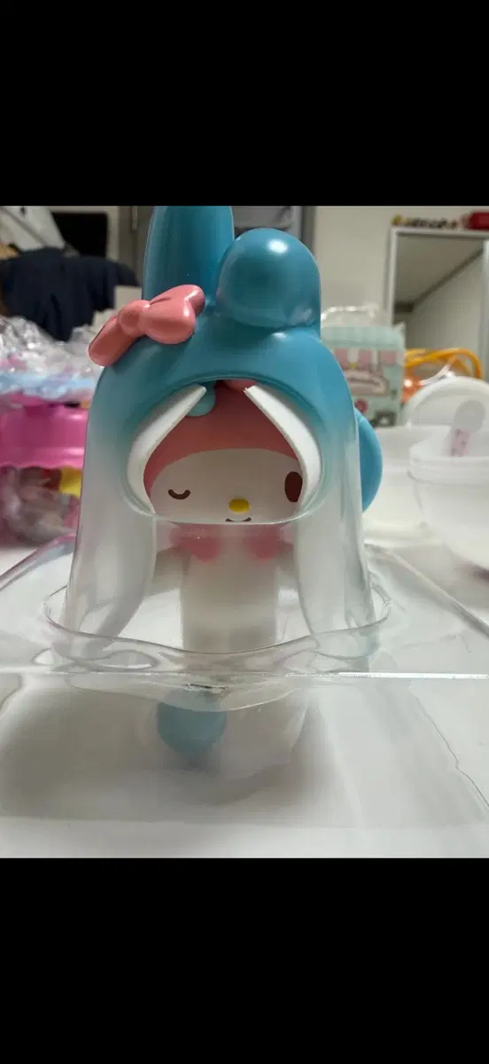산리오 캐릭터즈 고스트벨 마이멜로디 , 헬로키티