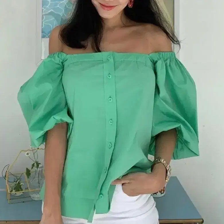 매니모어몽 스퀘어넥 밴딩 블라우스