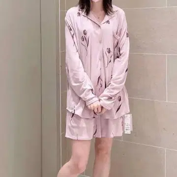 젤라또피케 Spring 튤립 패턴 상하의 세트