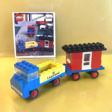 LEGO 646 작은 집이 있는 트레일러 1971년