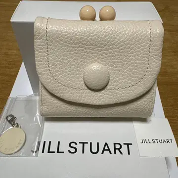 새상품 JILLSTUART 3단 폴더형 지갑 루나티