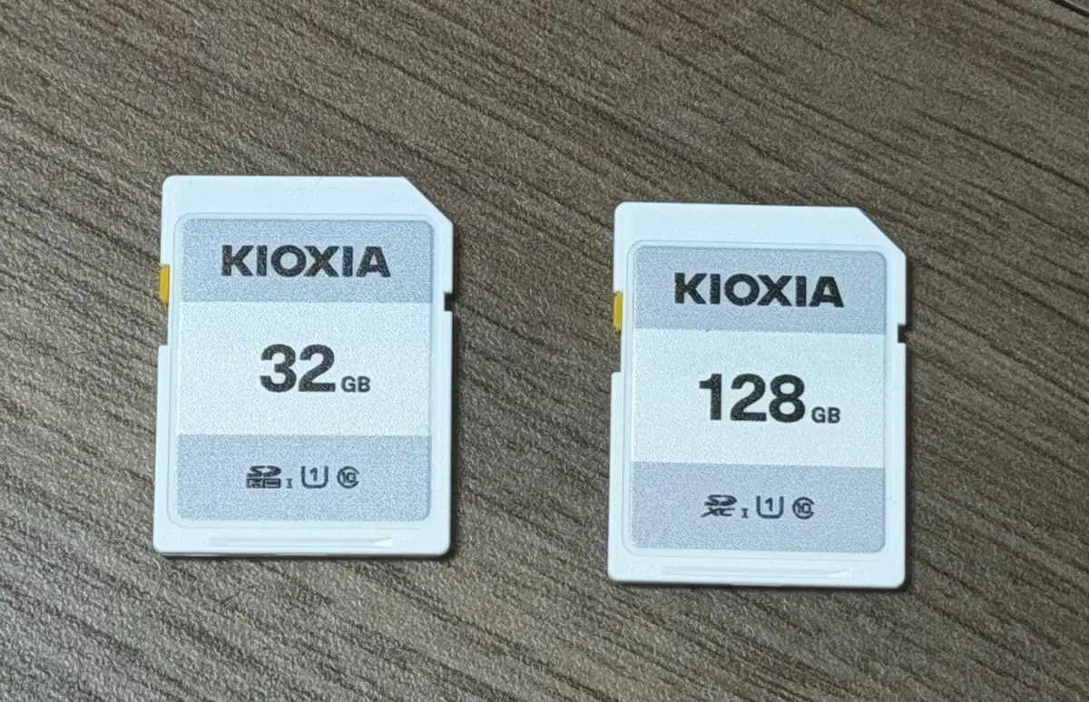 미사용 일본제 Kioxia 키오시아(도시바) sd카드 32gb 128gb