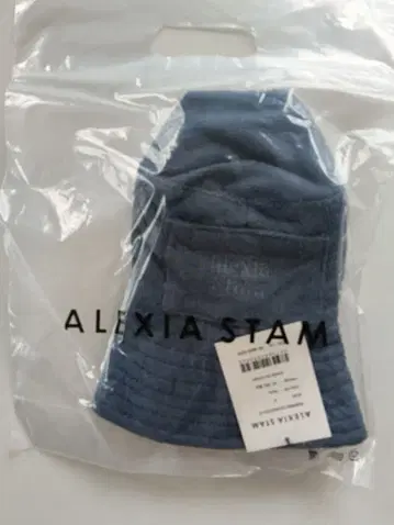 미개봉 새상품 ALEXIA STAM 버킷햇 네이비