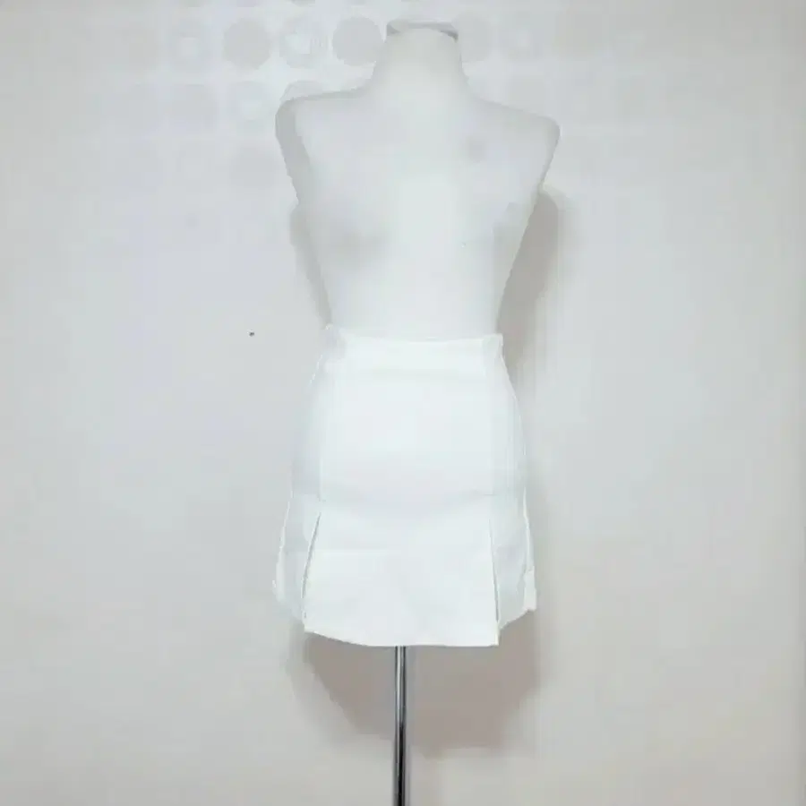 하이웨스트반바지55 흰반바지55 치마반바지55 흰치마55