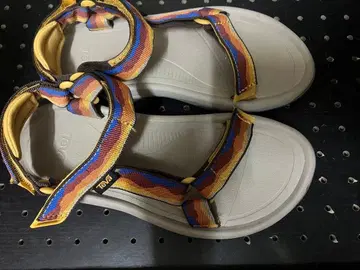 Teva 아웃도어 샌들 스트랩 멀티 컬러