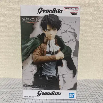 진격의 거인 리바이 피규어 grandista 2