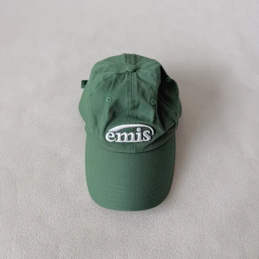 이미스(emis) 볼캡