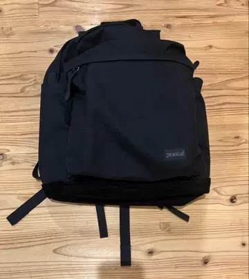 BLUE LUG the day pack (black/black suede