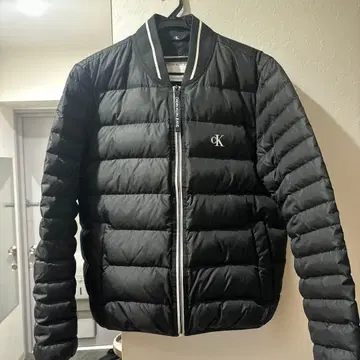 Calvin Klein Jeans 다운 자켓 블랙
