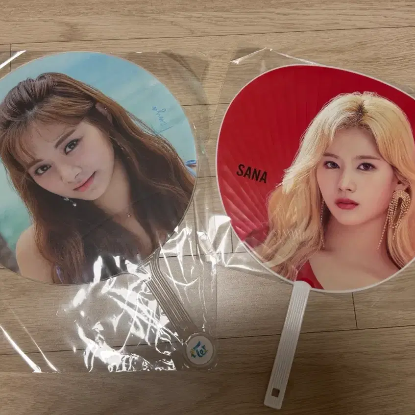 트와이스 사나 쯔위 우치와 팝니다