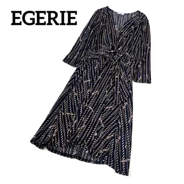 EGERIE 체인 패턴 오크 원피스 네이비