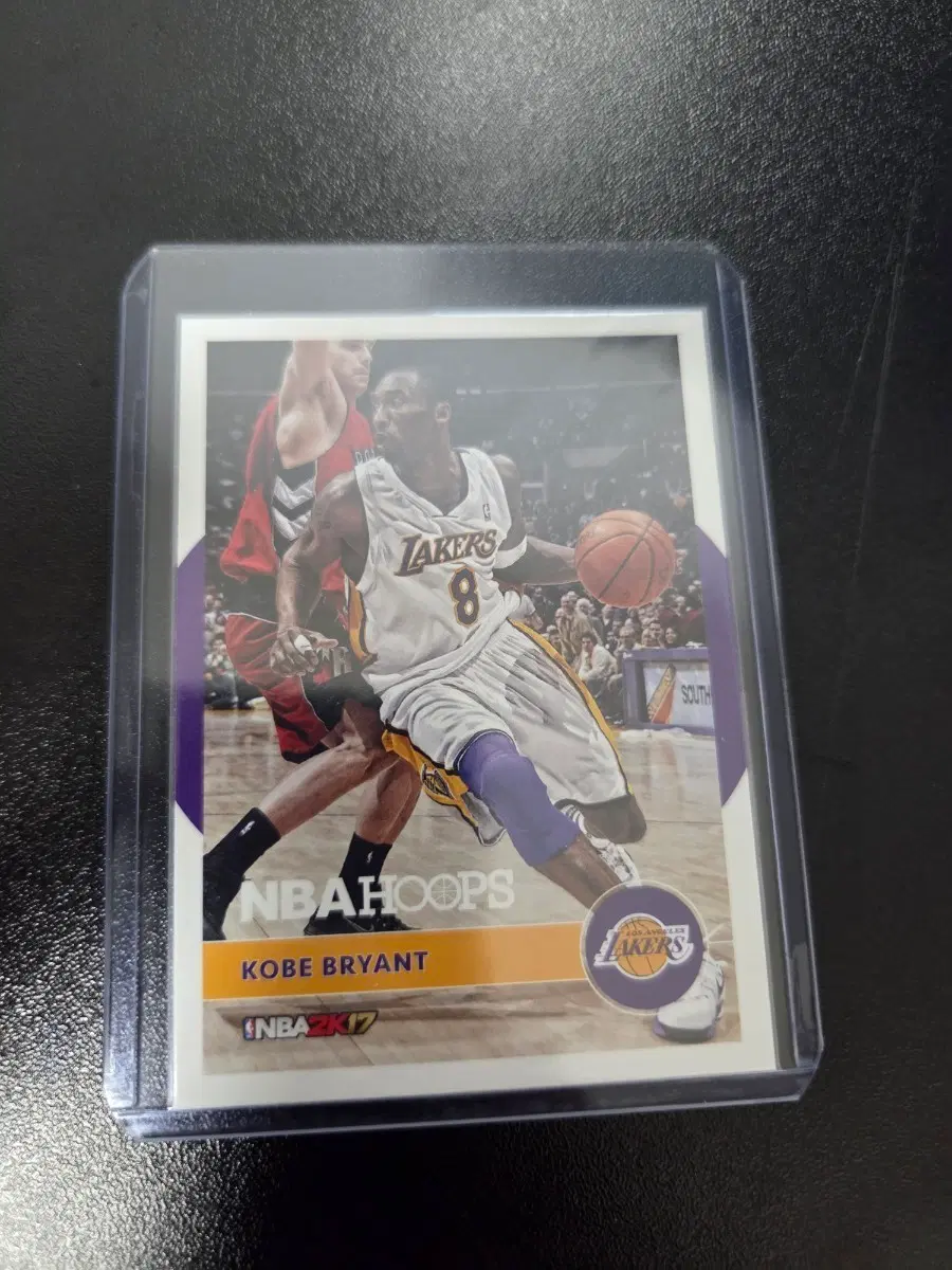 NBA HOOPS 코비 브라이언트 카드