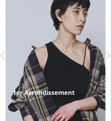 1er Arrondissement 원숄더 니트 블랙