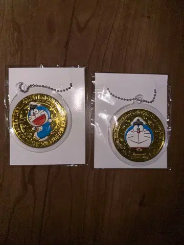 영화 도라에몽 신 진구의 해저귀암성 이온시네마 메달 2개 세트