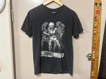 Hanes 브리트니 스피어스 2001년 공식 투어 티셔츠