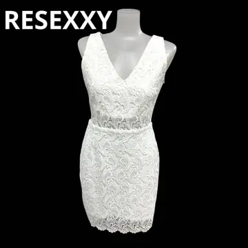 새상품 미사용 RESEXXY 레이스 슬리브리스 원피스