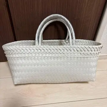 메케아리사 부케 Mekearibag BOUQUET Cassis