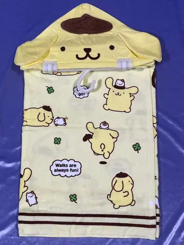Sanrio 폼폼푸딩 차양 후드 부착 타월