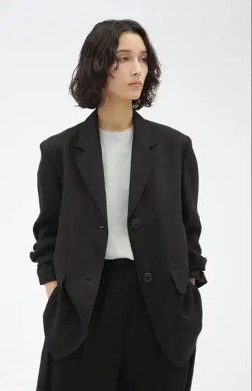 반드시 상세 내용을 확인해 주세요 마가렛호웰 테일러드 자켓 [ 미사용 새상품 ]