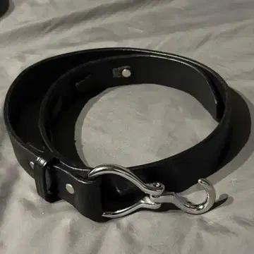 TORY LEATHER 후크 벨트 후크 버클 가죽 벨트 블랙 28