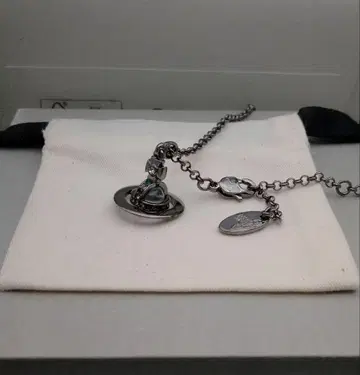 비비안 미니 ORB 목걸이
