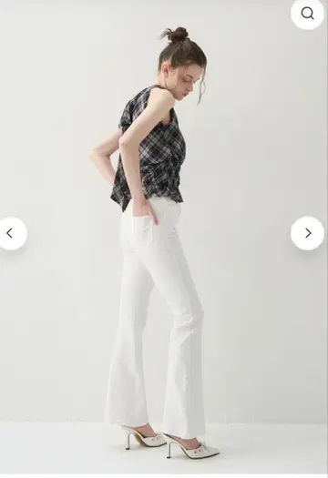YILON SEMI FLARE DENIM white 이로
