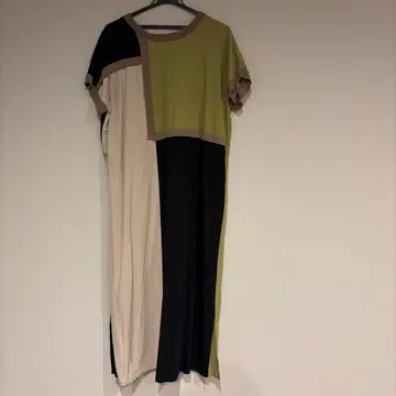 배색 절개 도킹 롱 원피스 반팔