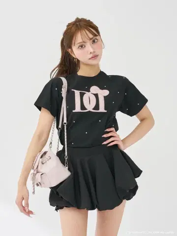 Hello Darich 퀼팅 아플리케 비쥬 T셔츠