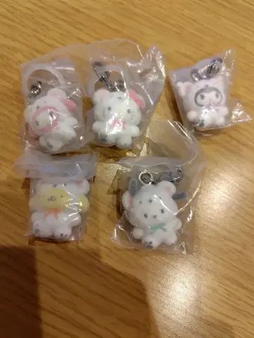 산리오 캐릭터즈 메지루시 액세서리 포근포근 스노우 세트 1
