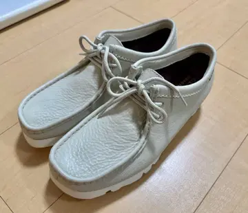 클락스 왈라비 GTX 화이트 레더 UK8.5