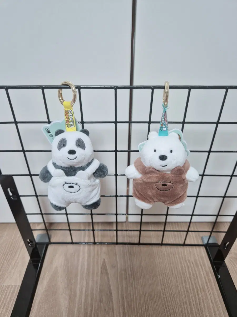 정품)위베어베어스 멜빵 키링8cm/새상품(택0)