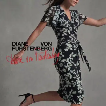 새상품급 DIANE VON FURSTENBERG 랩 원피스 은행잎 패턴