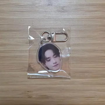 JO1 영연 캡슐 토이 나고야 사토 케이고 얼굴 아크링 키링